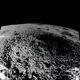 Imagen para el artículo titulado China revela nuevas imágenes de la misteriosa sustancia que el rover Yutu-2 encontró en la Luna